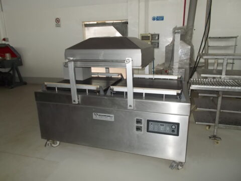 Macchina Confezionatrice Sottovuoto a doppia campana marca Vacuum Pump usata   *** VENDUTA ***