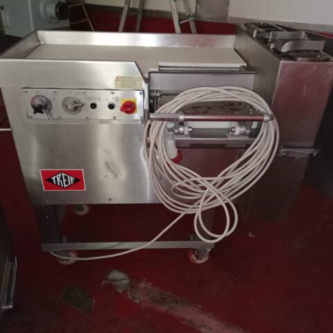 Cubettatrice usata marca TREIF   *** VENDUTA ***