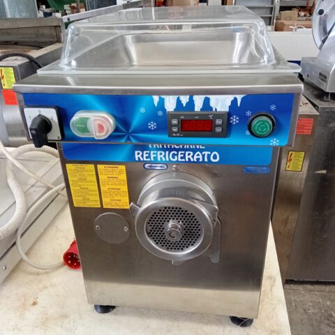 Tritacarne professionale refrigerato usato